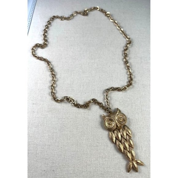 Avon 1970s Articulated Owl Necklace — 24” - Picture 5 of 6